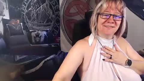 Michelle online show from 09.17.25