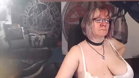Michelle online show from 05.05.26
