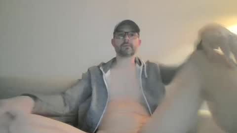 kleinyves online show from 04.19.26