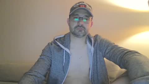 kleinyves online show from 04.24.26