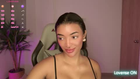 Christina online show from 12.23.25