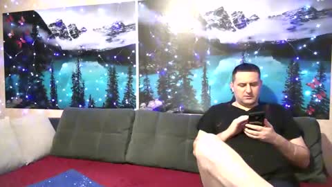 Kleosnow online show from 12.15.25