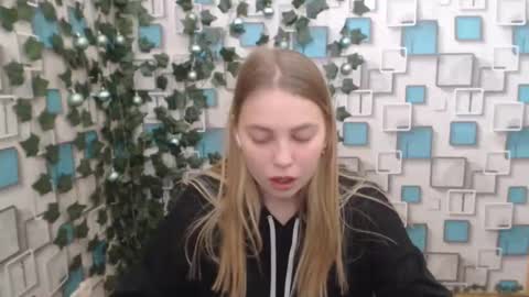 klerkarina online show from 01.06.25