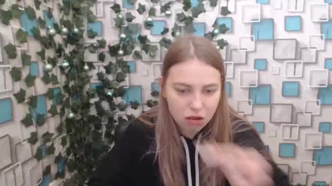klerkarina online show from 01.09.25