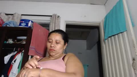 Kloe online show from 12.04.25