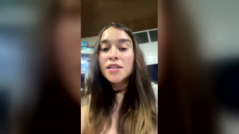 Snapshot of kloelamaravilla18 chatting on 03.12.26 kloelamaravilla18 online show from 03.12.26