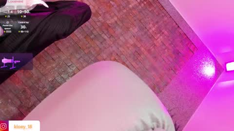 Kloey  online show from 01.30.25