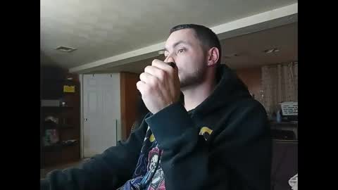 LOUiViLAN online show from 01.08.25