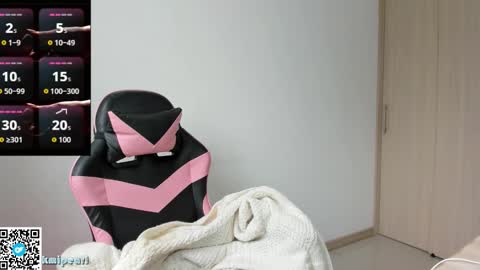 Camila Reyes online show from 02.06.26