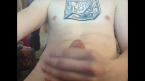 Snapshot of kniloc chatting on 02.19.25 kniloc online show from 02.19.25