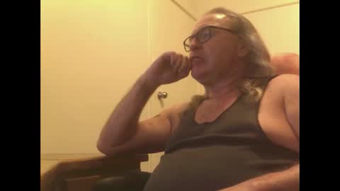 knobout online show from 02.25.26