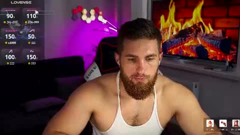 Snapshot of kochka25 chatting on 06.18.26 Sweet boy online show from 06.18.26