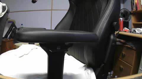 Kodiak1974 online show from 10.23.25