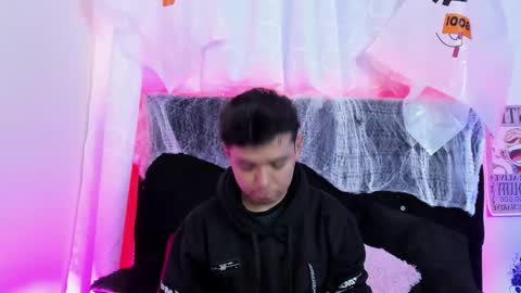 Snapshot of kody_sexy chatting on 10.22.25 kody_sexy online show from 10.22.25