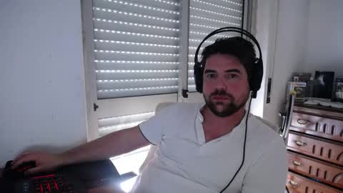 Snapshot of kohaynewbie chatting on 05.27.26 Mr. K vback to action online show from 05.27.26