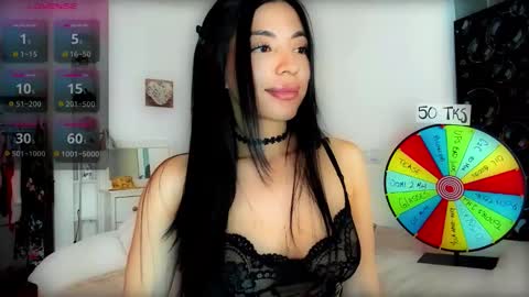 Lisa      online show from 03.17.26