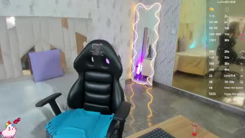 Snapshot of kolyn_tay chatting on 07.18.26 kolyn_tay online show from 07.18.26
