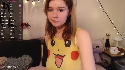 Snapshot of komorebbi chatting on 12.23.24 Marta online show from 12.23.24