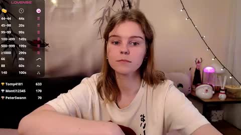 Snapshot of komorebbi chatting on 12.28.24 Marta online show from 12.28.24