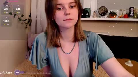 Snapshot of komorebbi chatting on 11.04.25 Marta online show from 11.04.25