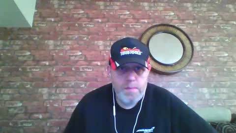 Neil online show from 02.14.25