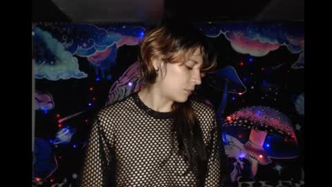 Snapshot of konekokawai chatting on 11.05.25 konekokawai online show from 11.05.25