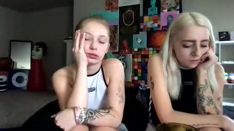 Snapshot of konniefirst chatting on 02.23.26 Konnie online show from 02.23.26