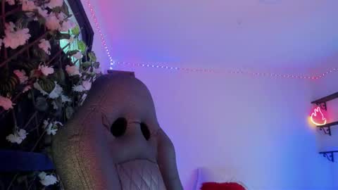 Kora Red online show from 02.22.26