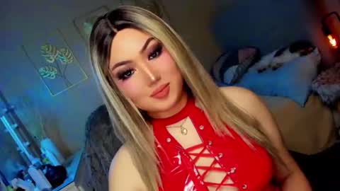 MISS ALICIA online show from 12.16.24