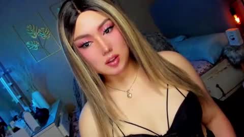 MISS ALICIA online show from 12.18.24