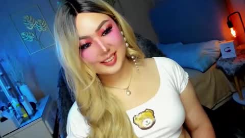 MISS ALICIA online show from 12.20.24