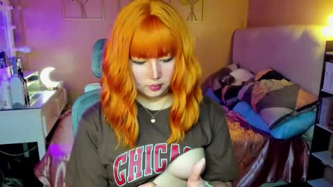 Snapshot of koreandollts chatting on 09.25.25 MISS ALICIA online show from 09.25.25