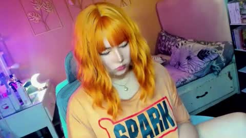 Snapshot of koreandollts chatting on 10.07.25 MISS ALICIA online show from 10.07.25