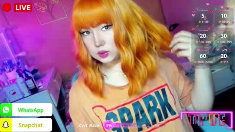 Snapshot of koreandollts chatting on 10.13.25 MISS ALICIA online show from 10.13.25