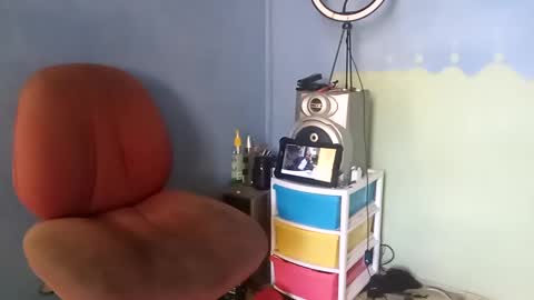 Snapshot of korn4lyfe chatting on 01.12.25 Prince makonnen online show from 01.12.25