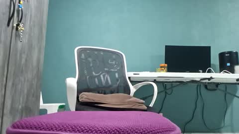 Koto Bombon online show from 03.03.26