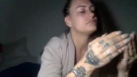 koyoteej online show from 03.09.25