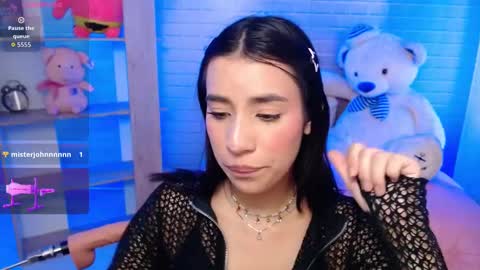 Snapshot of koyuki_san chatting on 10.09.25 Elizabeth online show from 10.09.25