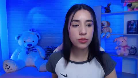 Snapshot of koyuki_san chatting on 10.21.25 Elizabeth online show from 10.21.25