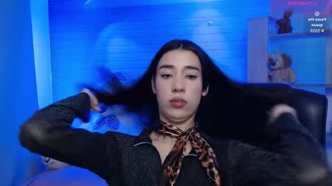 Snapshot of koyuki_san chatting on 10.24.25 Elizabeth online show from 10.24.25