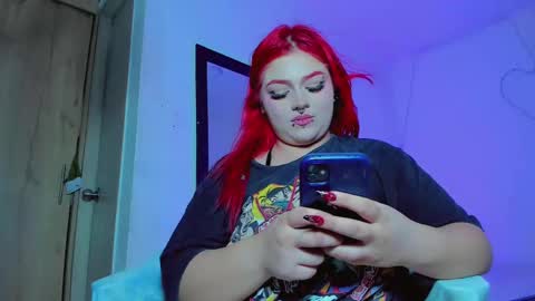 Snapshot of kpayton99 chatting on 02.18.25 Khloe online show from 02.18.25