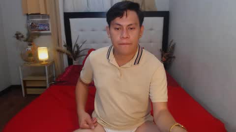 Snapshot of kramerfoxx chatting on 12.14.24 Kramer online show from 12.14.24