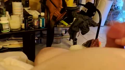 Snapshot of krastheman chatting on 10.25.25 KrasTheMan online show from 10.25.25