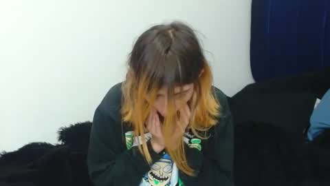 kratos_and_afrodita online show from 10.21.25