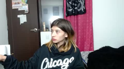 Snapshot of kratos_and_afrodita chatting on 02.05.26 kratos_and_afrodita online show from 02.05.26