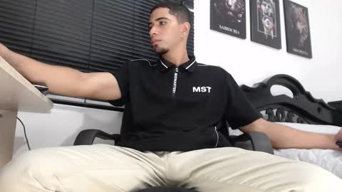 Snapshot of kratoswolf chatting on 01.16.26 kratoswolf online show from 01.16.26