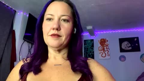 kreamyk420 online show from 11.26.25