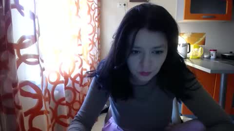 Snapshot of kris_again chatting on 04.28.26 Kris online show from 04.28.26