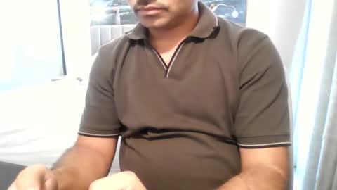 Snapshot of krishna21332 chatting on 04.11.26 Indian big dick sexy .. online show from 04.11.26