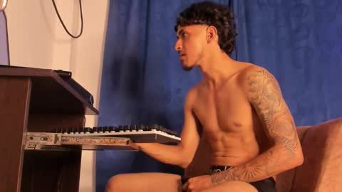 Kriss online show from 12.14.25